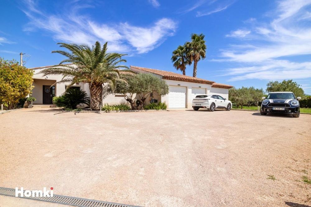 � vendre  Maison Le Cannet-des-Maures (83340)