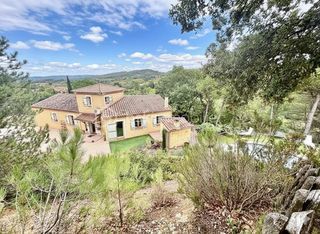  Villa � vendre 5 pi�ces 165 m�