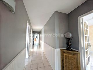  Maison � vendre 8 pi�ces 186 m�
