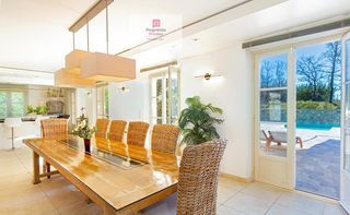  Maison � vendre 7 pi�ces 250 m�