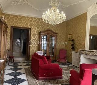  Propri�t�/ch�teau � vendre 10 pi�ces 232 m�