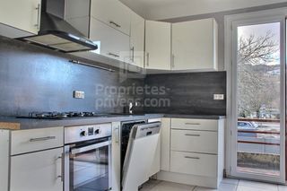  Appartement � vendre 4 pi�ces 82 m�