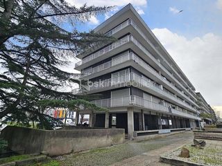  Appartement � vendre 4 pi�ces 82 m�