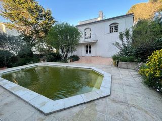  Maison � vendre 6 pi�ces 216 m�