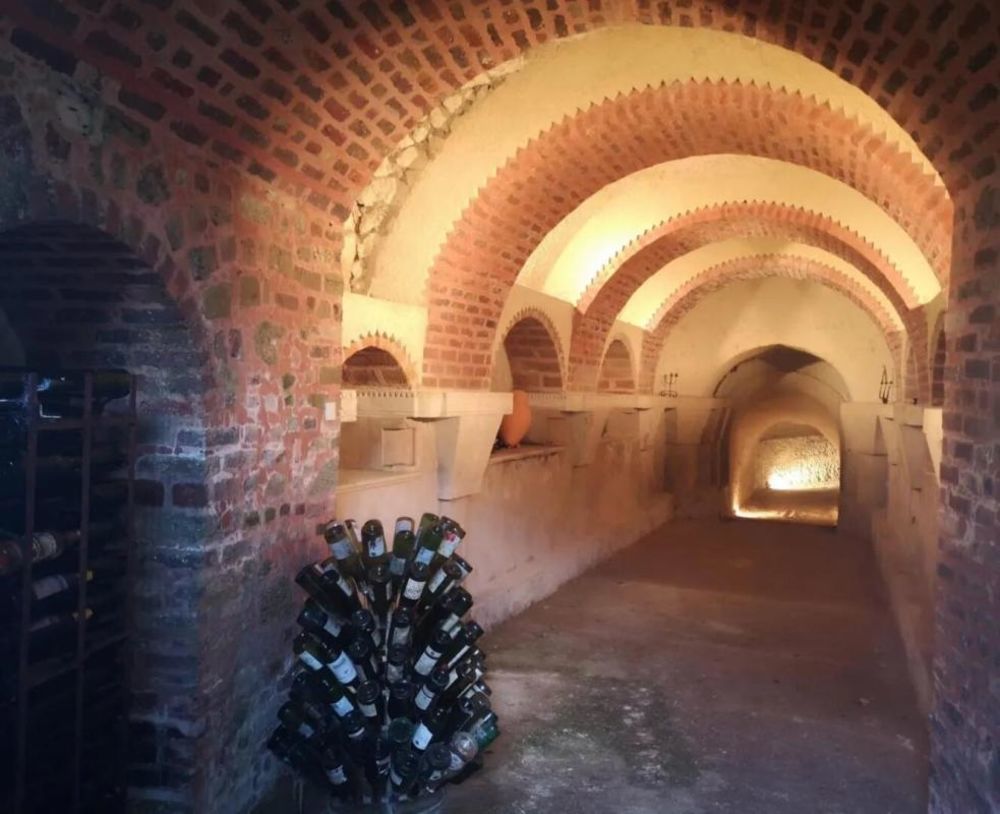 � vendre  Propri�t�/ch�teau La Chartre-sur-le-Loir (72340)