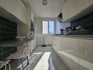  Appartement � vendre 5 pi�ces 90 m�