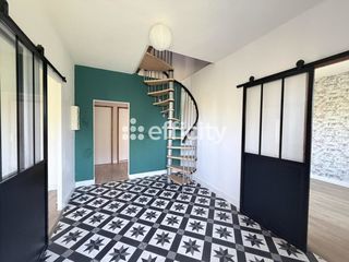  Maison � vendre 6 pi�ces 165 m�