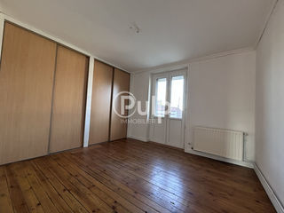  Appartement � louer 5 pi�ces 79 m�