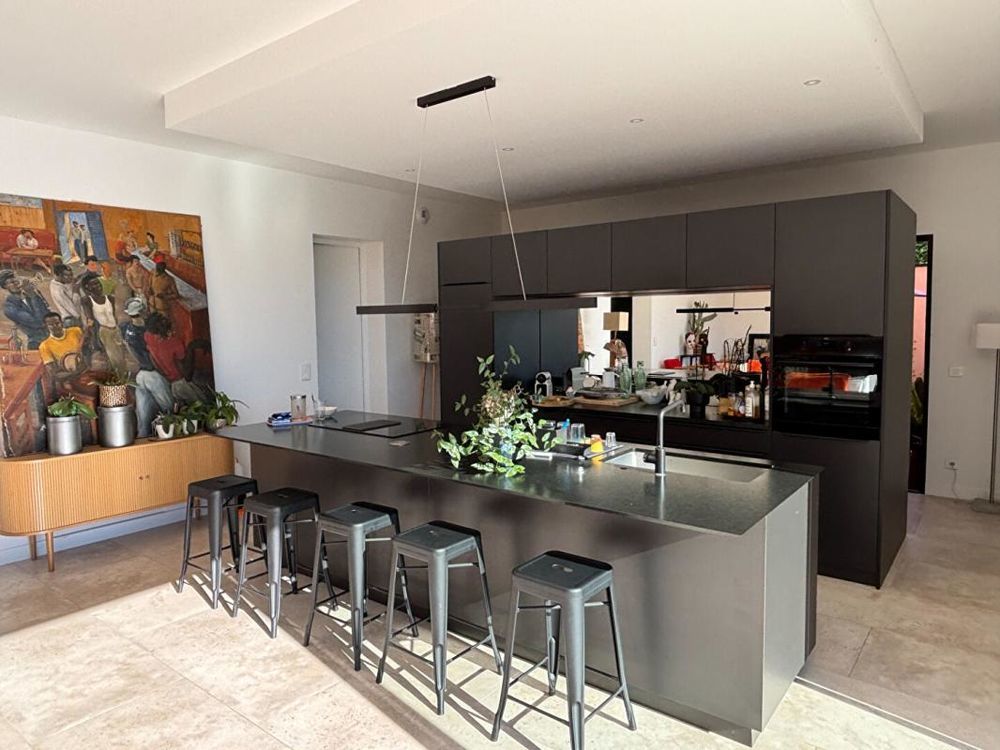 � vendre  Villa Uz�s (30700)