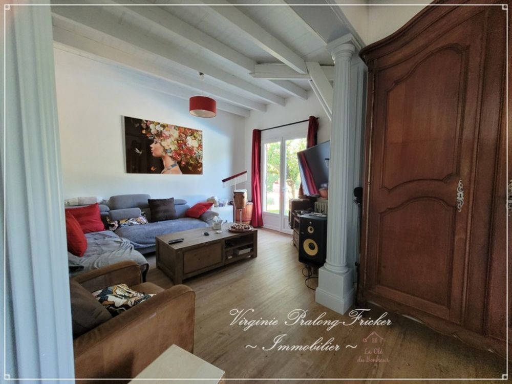 � vendre  Propri�t�/ch�teau Galgon (33133)