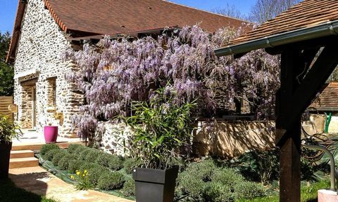   Maison Sarrazac 8 pi�ce(s) 210 m2 Maison - 8 pi�ce(s) - 210 m�