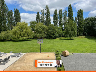  Maison � vendre 8 pi�ces 222 m�