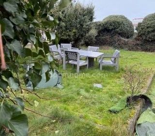  Immeuble � vendre 15 + pi�ces 301 m�