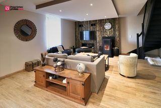  Maison � vendre 7 pi�ces 232 m�