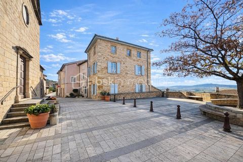   INVESTISSEMENT LOCATIF CL� EN MAIN - APPARTEMENT T4 MEUBL�, DERNIER �TAGE - POMMIERS Appartement - 4 pi�ce(s) - 84 m�