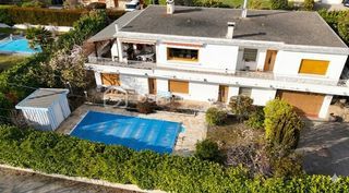  Maison � vendre 10 pi�ces 230 m�