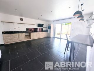  Maison � vendre 5 pi�ces 207 m�