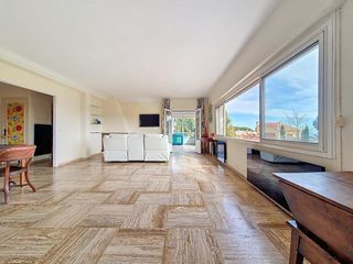  Appartement � vendre 4 pi�ces 140 m�