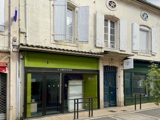  Immeuble � vendre 15 + pi�ces 510 m�