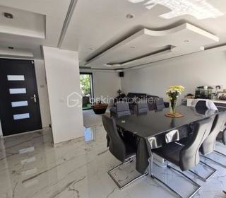  Villa � vendre 6 pi�ces 133 m�