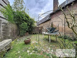  Maison � vendre 8 pi�ces 209 m�