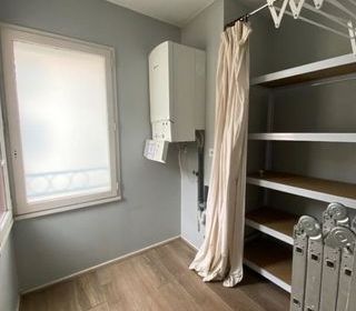  Appartement � louer 4 pi�ces 77 m�