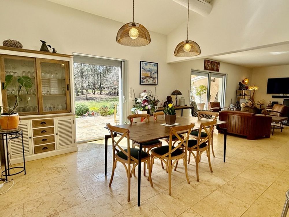 � vendre  Maison Roussillon (84220)