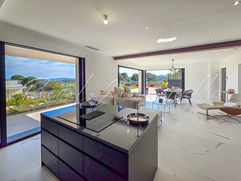 � vendre  Appartement Villeneuve-Loubet (06270)