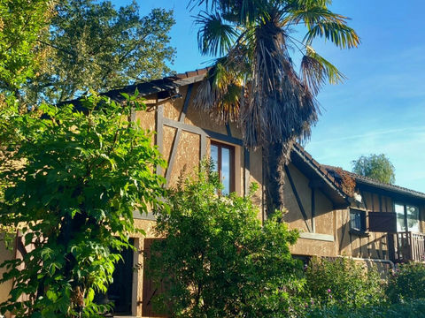   Dpt Gers (32), � vendre proche de NOGARO maison P8 de 180 m� - Terrain de 5498,00 m� - Plain pied Maison - 8 pi�ce(s) - 180 m�