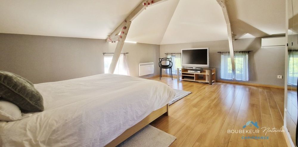 � vendre  Propri�t�/ch�teau Beaumont-du-P�rigord (24440)