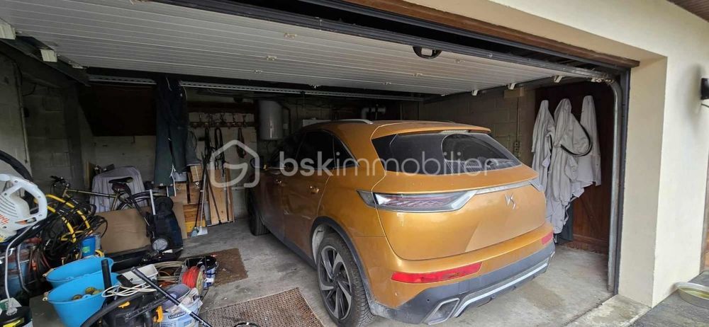 � vendre  Maison Saint-Fuscien (80680)