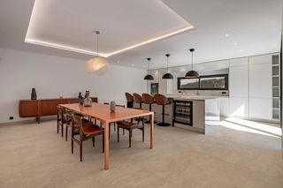  Maison � vendre 6 pi�ces 205 m�