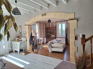  Maison � vendre 10 pi�ces 250 m�