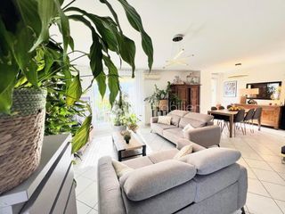  Appartement � vendre 4 pi�ces 99 m�