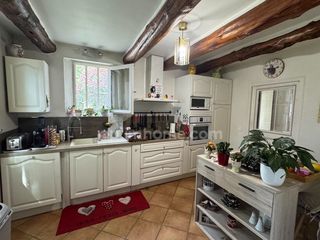  Maison � vendre 10 pi�ces 220 m�