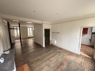  Appartement � louer 4 pi�ces 107 m�