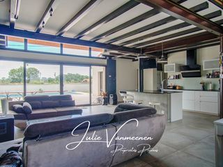  Maison � vendre 7 pi�ces 250 m�