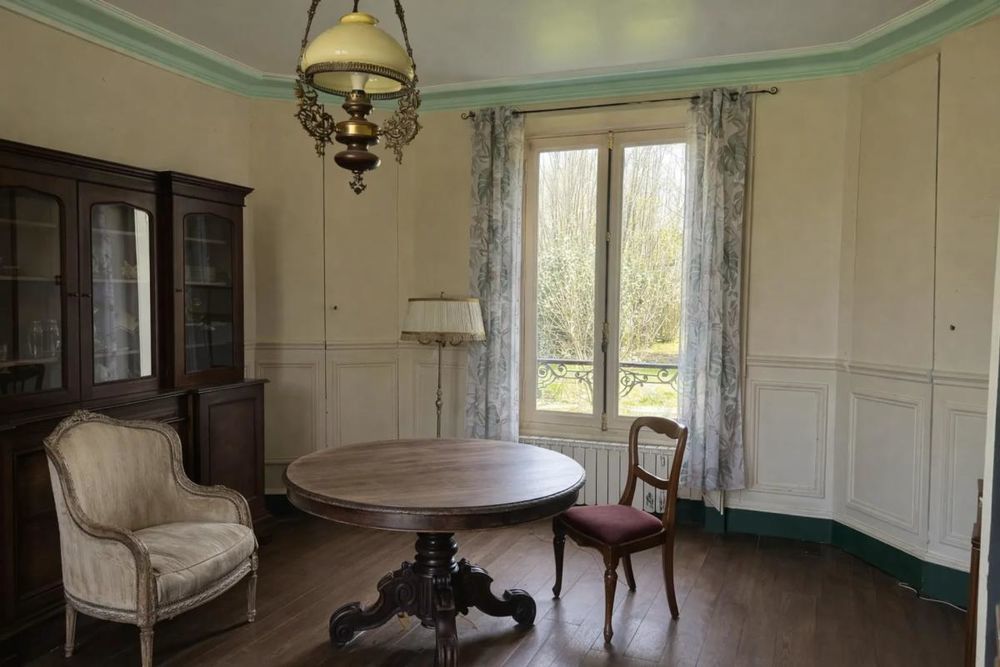 � vendre  Propri�t�/ch�teau H�ricy (77850)