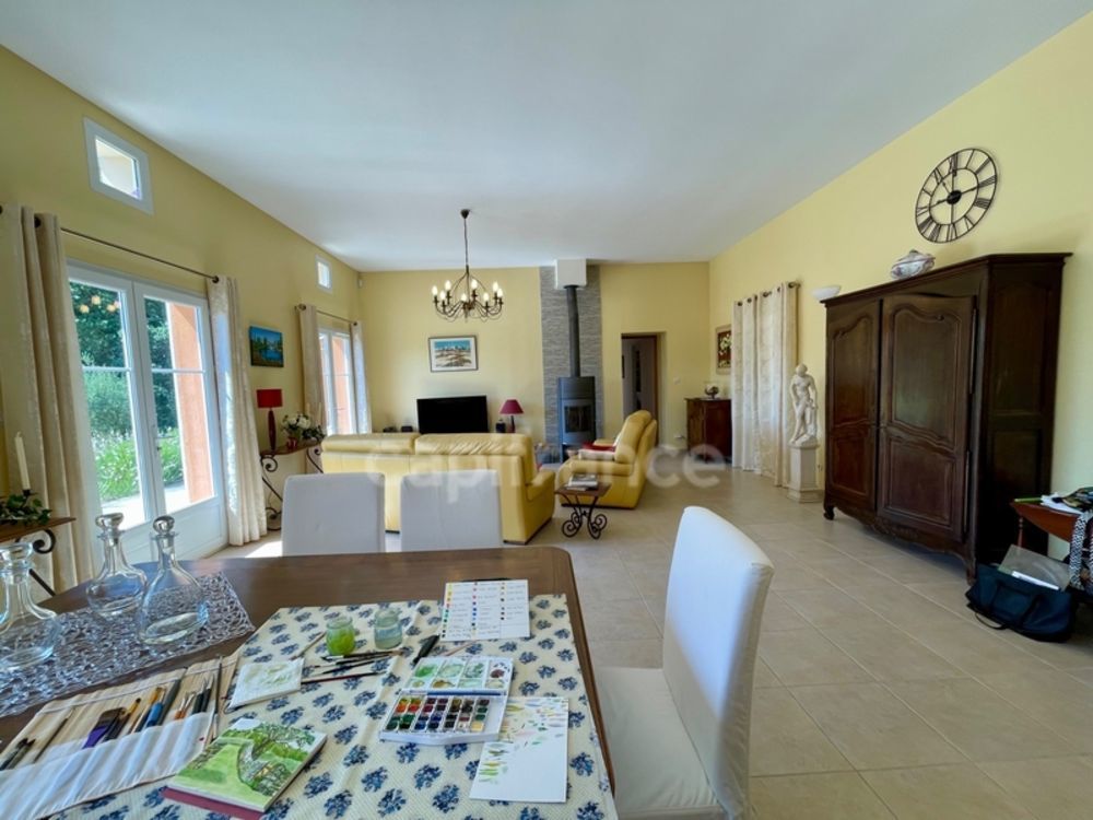 � vendre  Villa Lauris (84360)