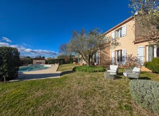  Maison � vendre 5 pi�ces 165 m�