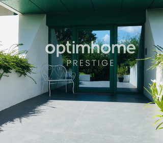  Villa � vendre 7 pi�ces 230 m�