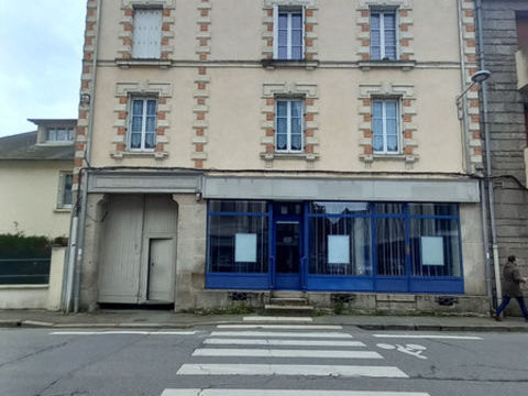 Local/bureau &agrave; louer REDON (35) 850 35600 Redon