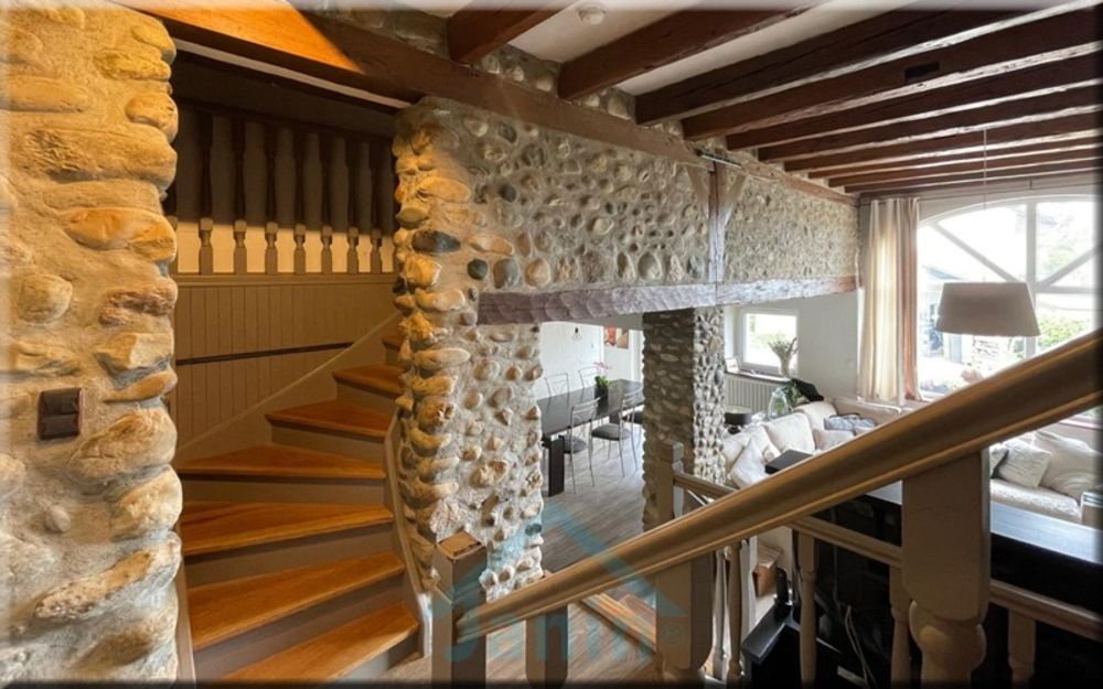 � vendre  Maison Challex (01630)