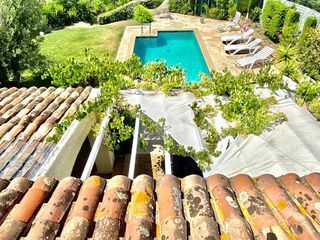  Maison � vendre 8 pi�ces 240 m�