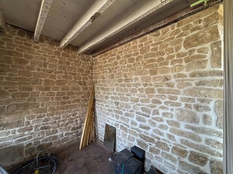   Maison � r�nover de 135 m� SAINT BARTHELEMY (50) Maison - 6 pi�ce(s) - 135 m�