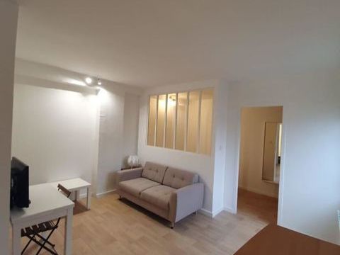   A LOUER - Appartement Ecully 2 pi�ces 35 m2 Appartement - 1 pi�ce(s) - 35 m�