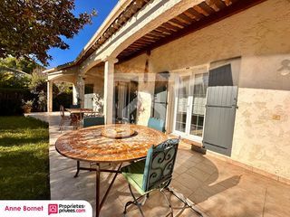  Villa � vendre 6 pi�ces 148 m�