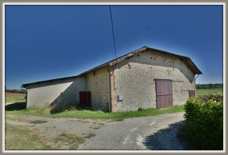  Propri�t�/ch�teau � vendre 2 pi�ces 580 m�