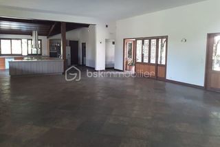  Villa � vendre 7 pi�ces 460 m�