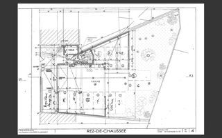  Immeuble � vendre 10 pi�ces 493 m�